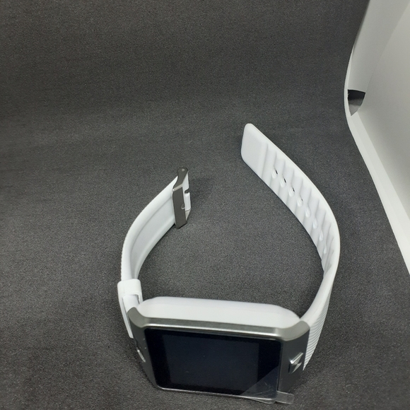 Smartwatch - Picture 10 of 16